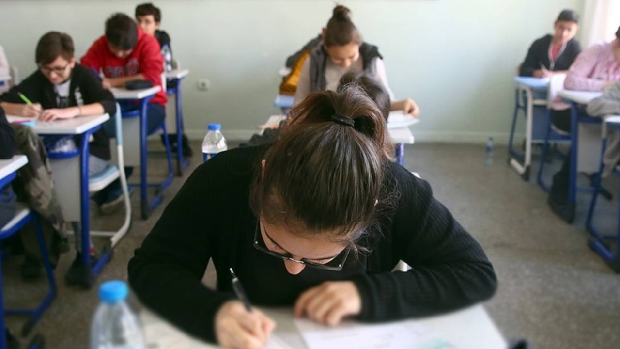 MEB 2. dönem 1. yazılı ortak sınav tarihleri ve konuları | 2025 yılı 6, 7 ve 9. sınıf ortak sınavları ne zaman yapılacak?