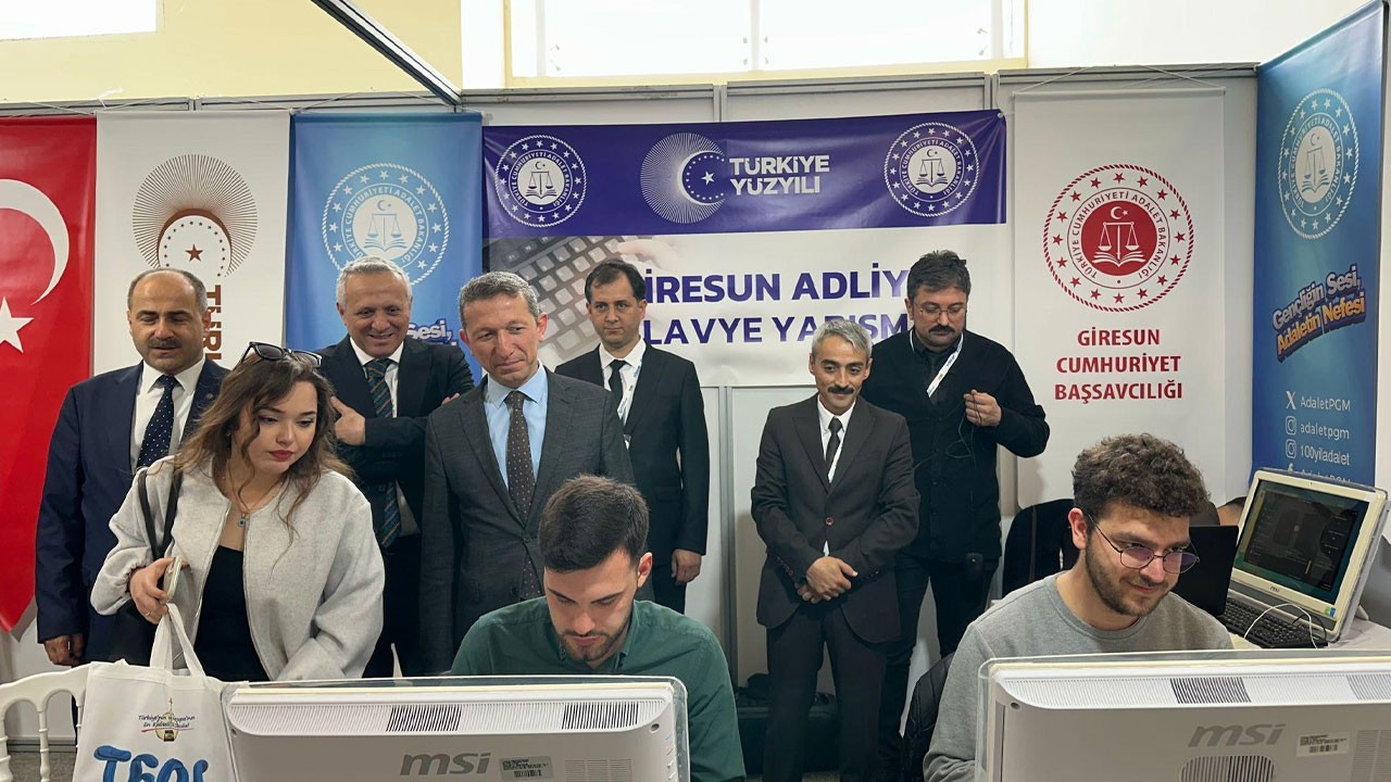 Üniversite öğrencilerine 'yargı' aşısı! Meslekteki deneyimleri can kulağıyla dinlediler