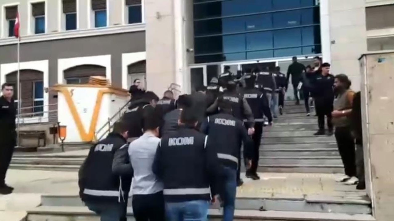 Araç muayene istasyonuna rüşvet operasyonu