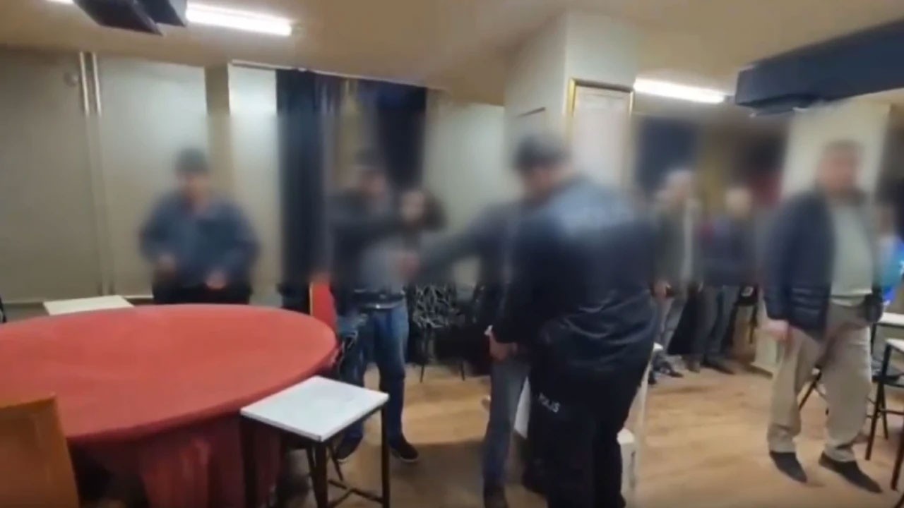 Ankara polisi kumarbazlara ‘rest’ dedi