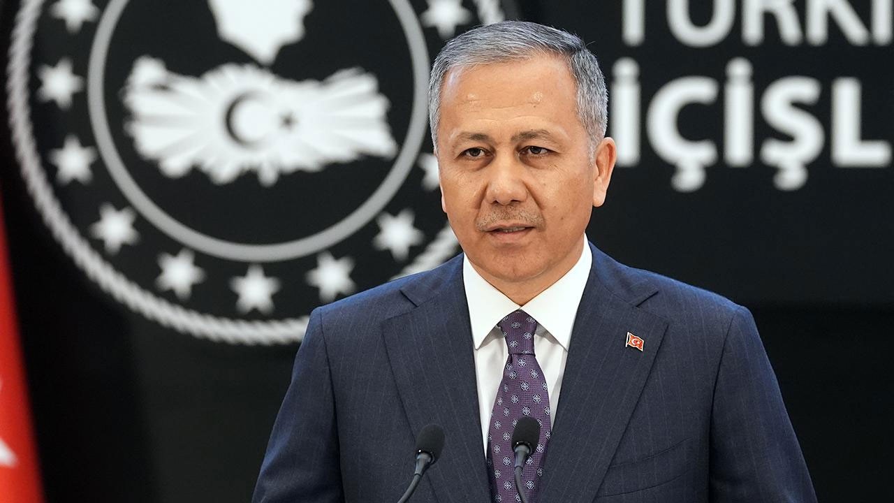 Bakan Yerlikaya: 112 bin 814 sosyal medya hesabı erişime kapatıldı