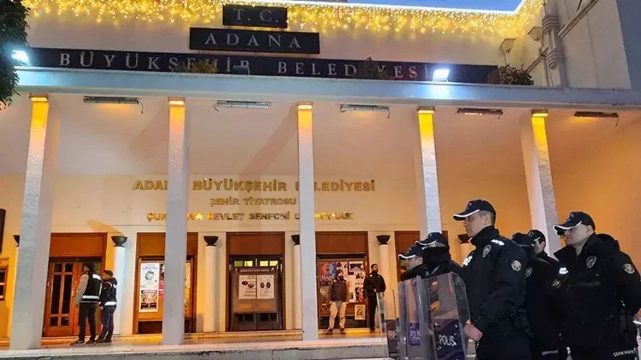 Adana Büyükşehir Belediyesi’ndeki usulsüzlük davasında bilirkişi raporu istendi