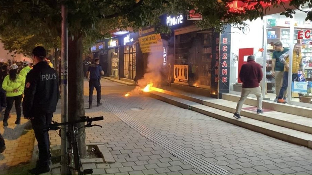 Fenerbahçeliler Derneği'ne saldırdılar! Şampiyonluk kutlaması karakolda bitti