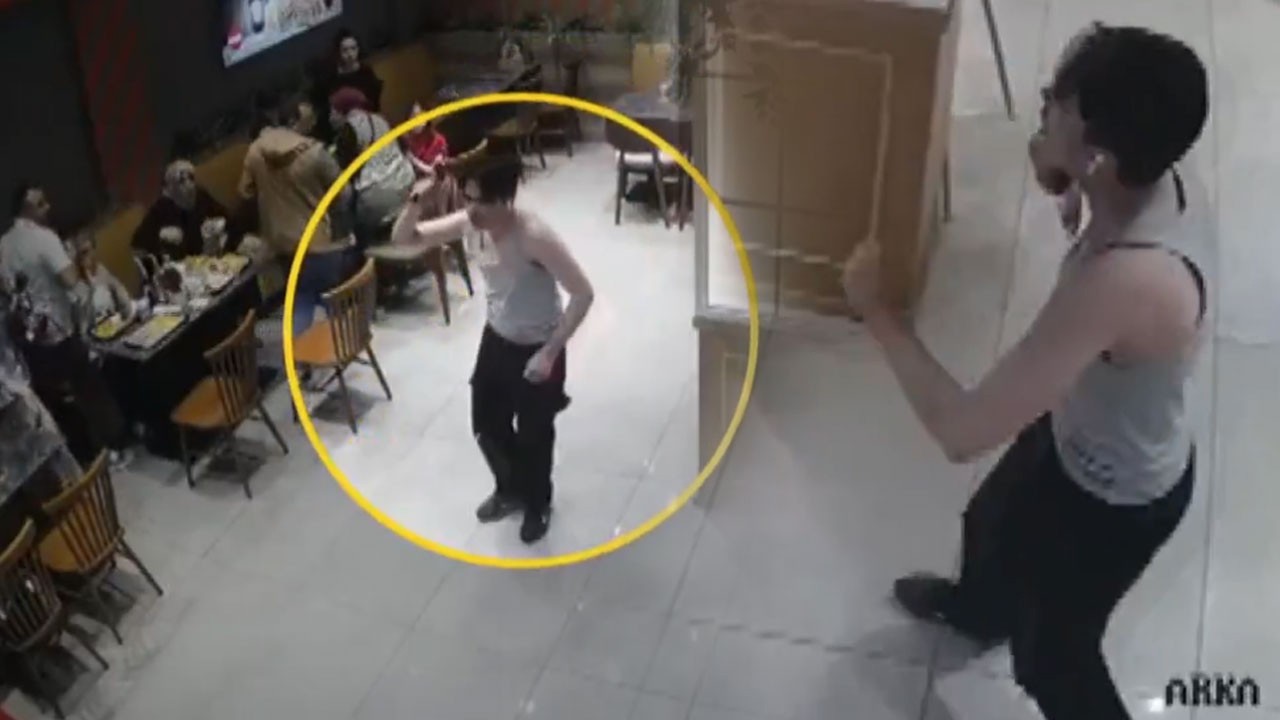 Müşteriler büyük panik yaşadı! AVM'de dehşet anları