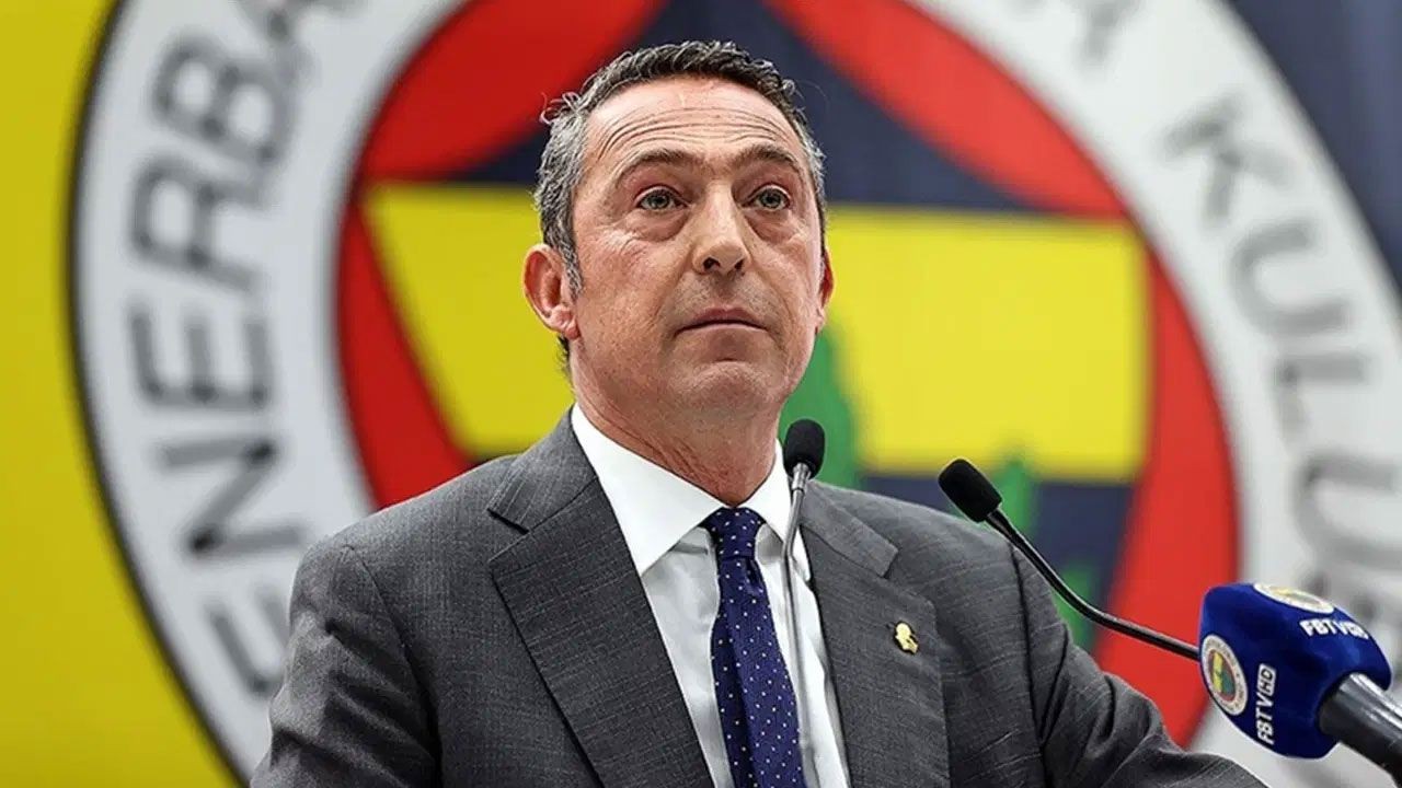 FENERBAHÇE SON DAKİKA HABERLERİ: Fenerbahçe'de kartlar yeniden dağıtılıyor! Aziz Yıldırım yeşil ışık yaktı - Resim: 1