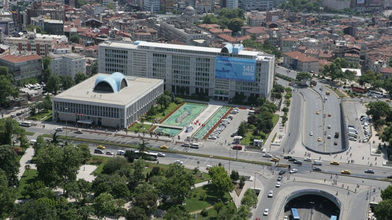 İBB'ye yönelik soruşturmada 19 kişi tutuklandı
