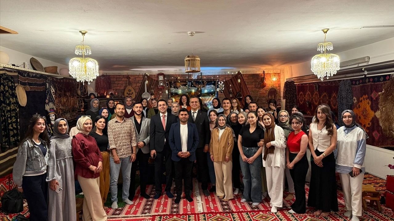 Başsavcısı Sert, üniversite öğrencileriyle buluştu