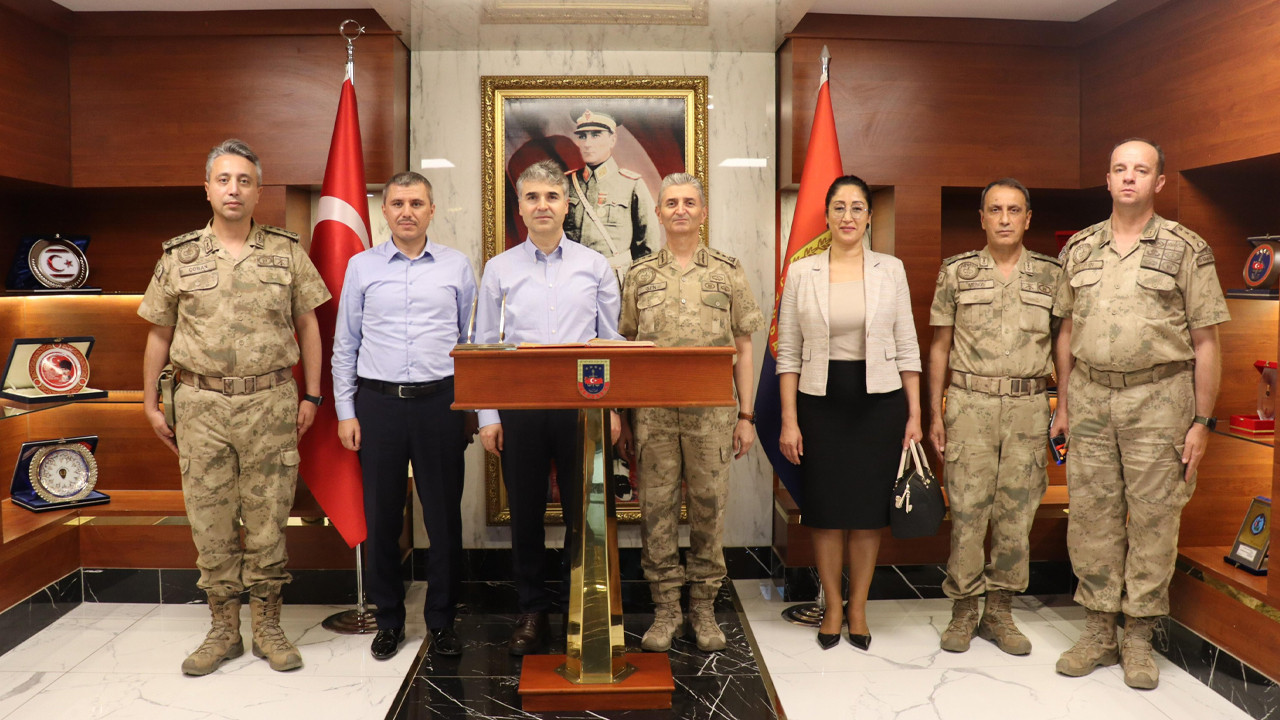 Başsavcı Karataş'tan İl Jandarma Komutanlığına ziyaret!