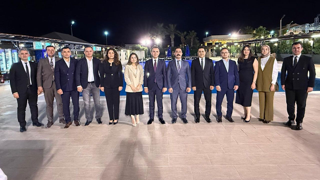 Samandağ Cumhuriyet Başsavcılığı'nda veda programı! Savcılar ve hakimlere plaket takdim edildi - Resim: 1