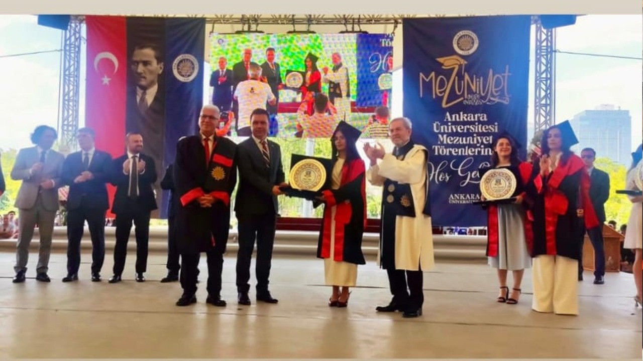 Başsavcı Karaköse, mezuniyet coşkusuna ortak oldu!