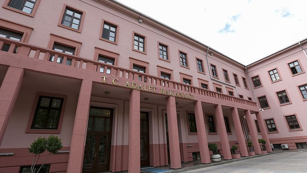 İkinci dönem hakim ve savcı yardımcılarına mazeret uyarısı!