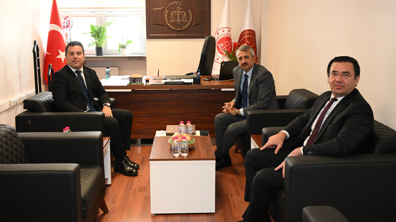 Vali Sezer'den Başsavcı Sarıca'ya hayırlı olsun ziyareti