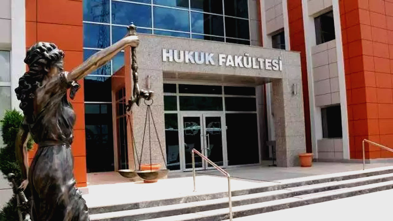 Danıştay'dan hukuk fakülteleri kararı! Tercihler 125 bin barajına göre mi yapılacak?