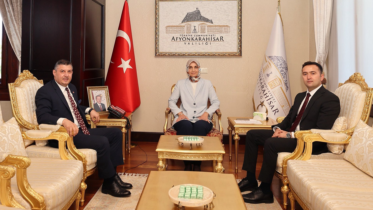 Bolvadin Başsavcısı Güntürk’ten Vali Yiğitbaşı’na nezaket ziyareti