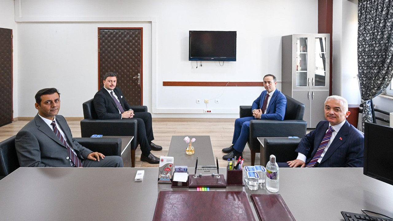 Vali Turan'dan Ağır Ceza Mahkemesi Başkanı Karababa'ya ziyaret! Başsavcı Görk de eşlik etti