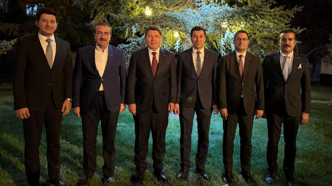 Bakan Tunç ve HSK Üyesi Küfüdür Malazgirt Zaferi etkinliklerinde!