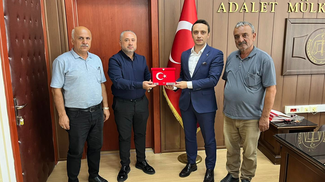 Turhal Şehit Aileleri Derneği’nden Başsavcı Topuk’a ziyaret