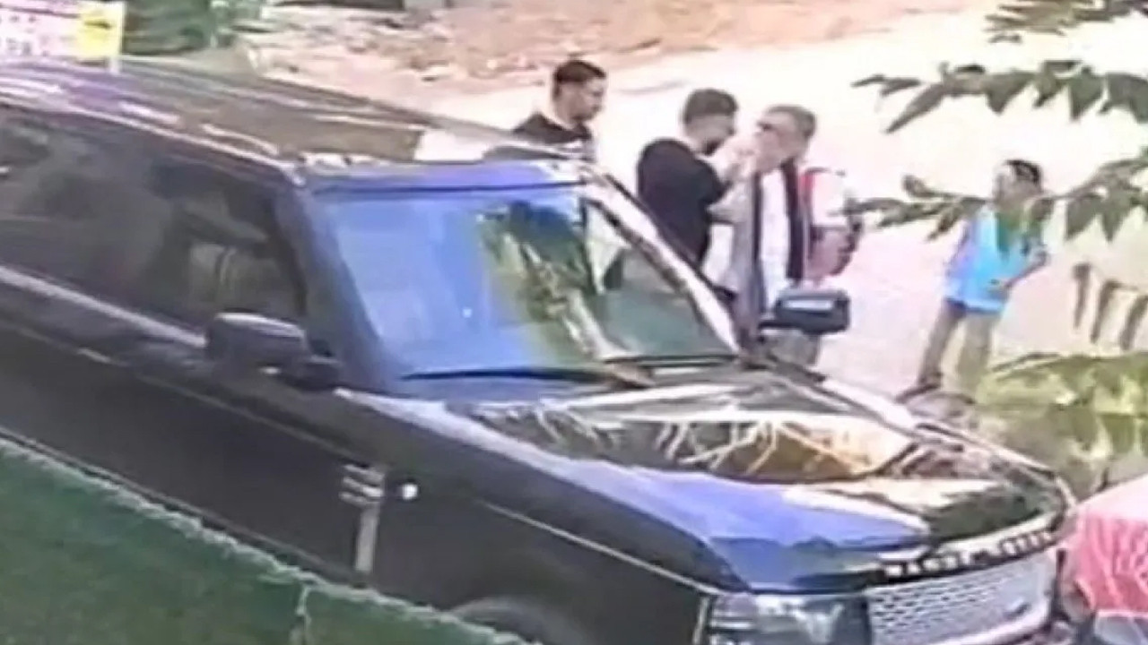 Hız yapan sürücüyü uyaran baba, çocuklarının yanında darbedildi! Bakan Tunç'tan açıklama geldi