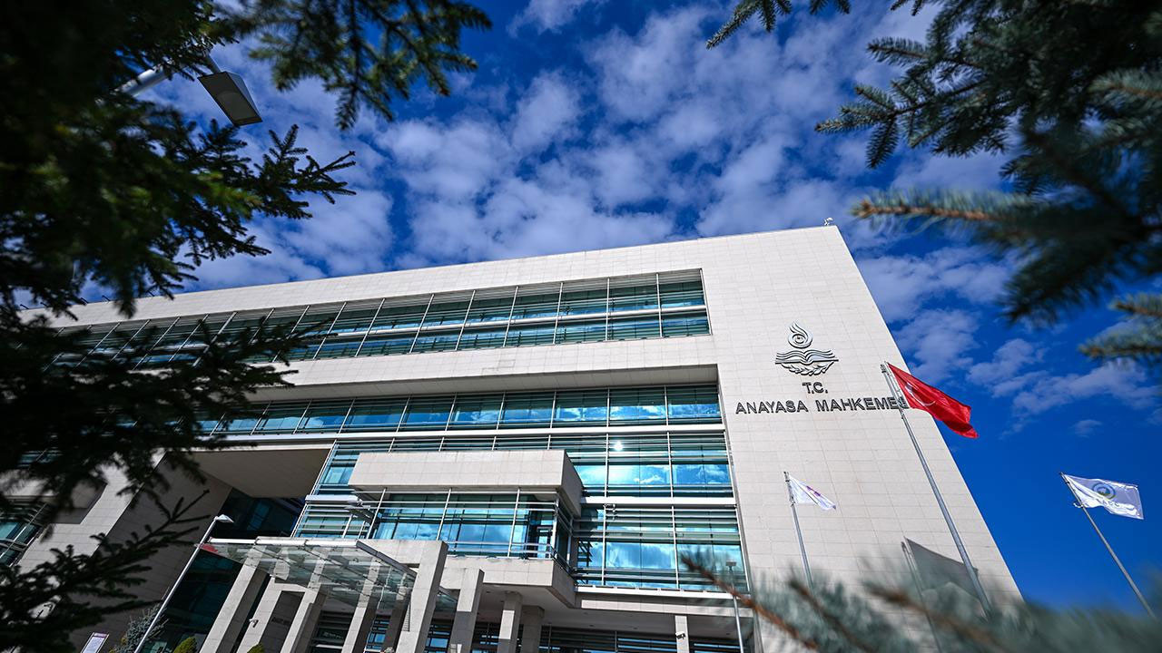 AYM, davaların birleştirilmesiyle ilgili o kuralı iptal etti!