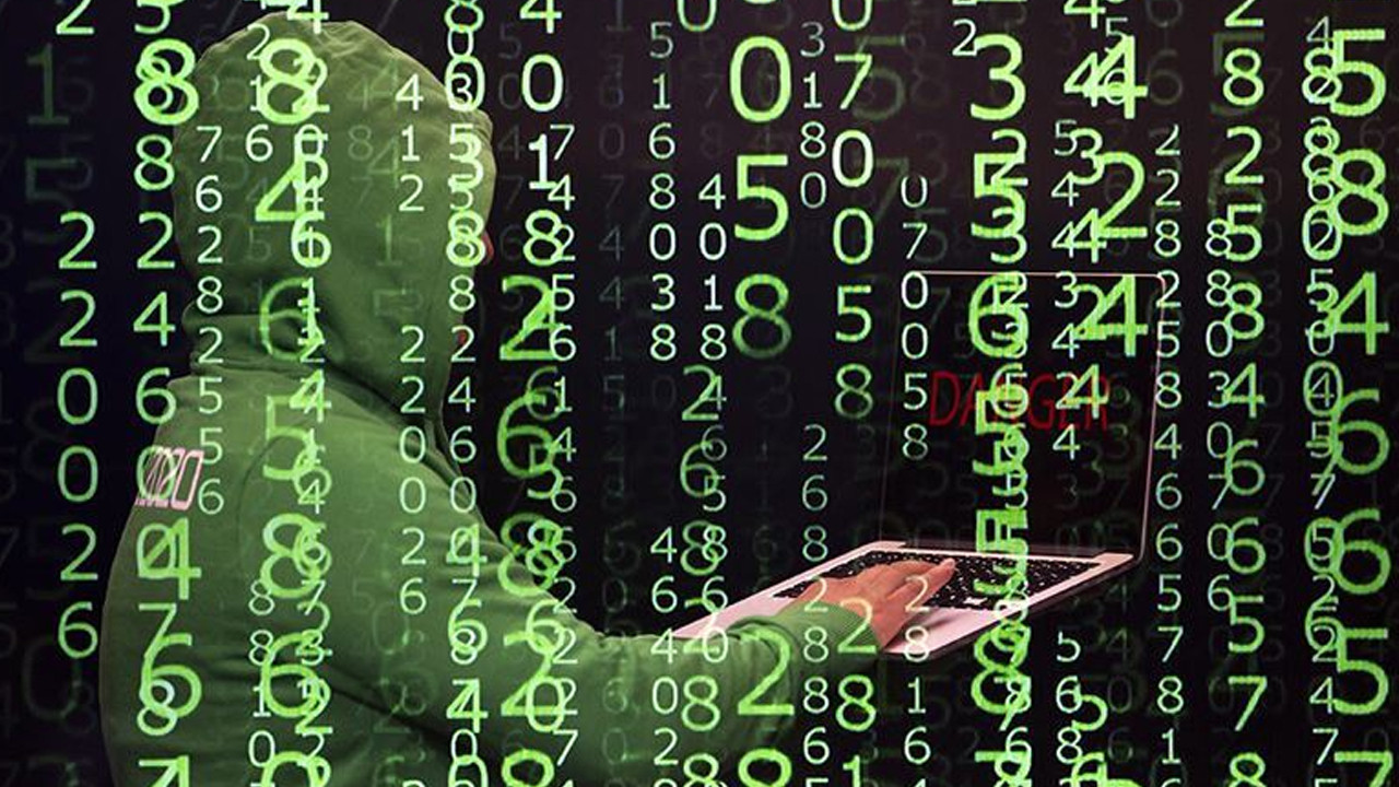 Vatandaşların kişisel verilerini çalanlara operasyon! Tutuklandılar