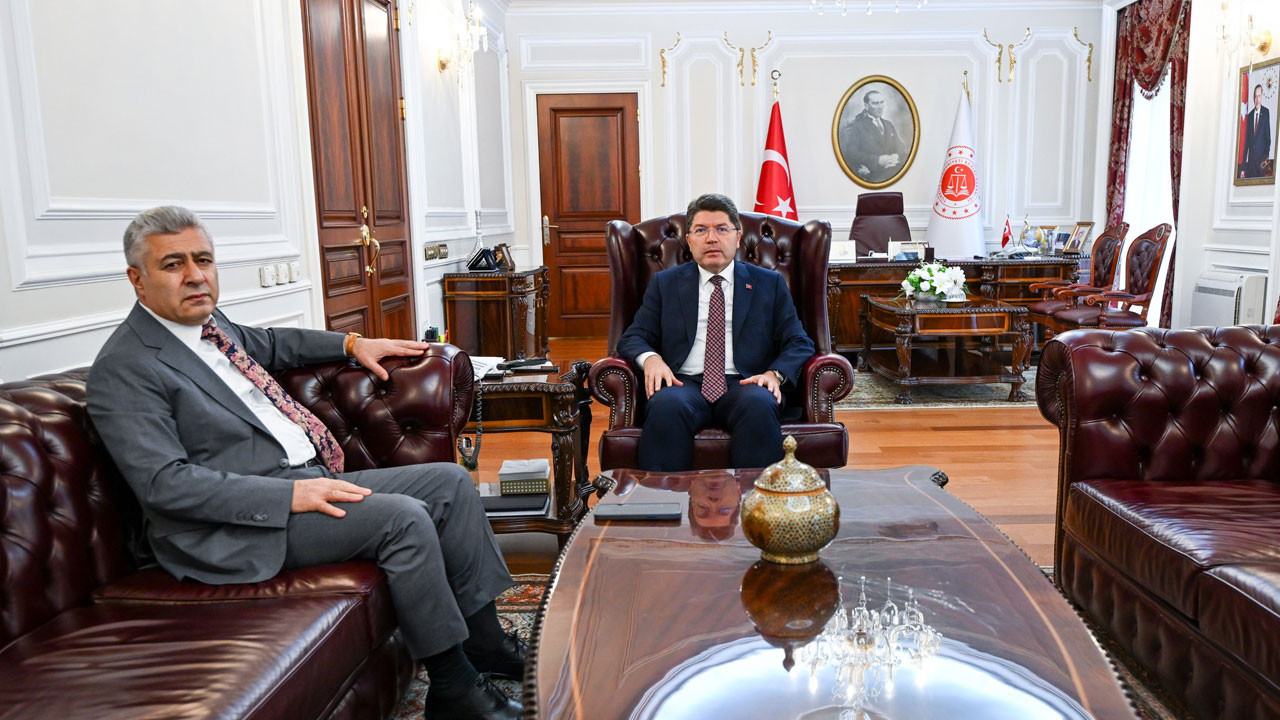 Bakan Tunç, Yargıtay Başsavcısı Şentürk’le bir araya geldi