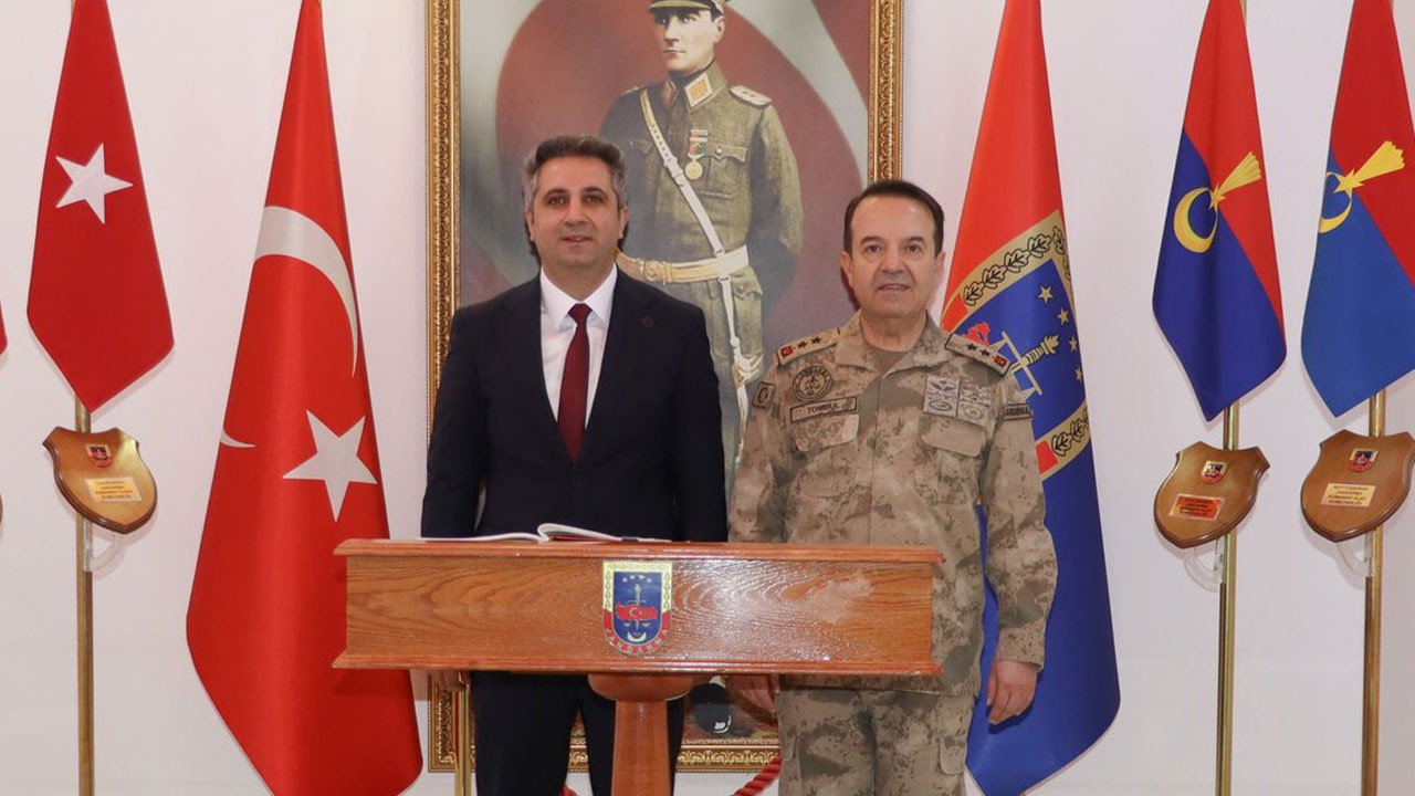 Başsavcı Karaca'dan İl Jandarma Komutanı Tombul'a ziyaret