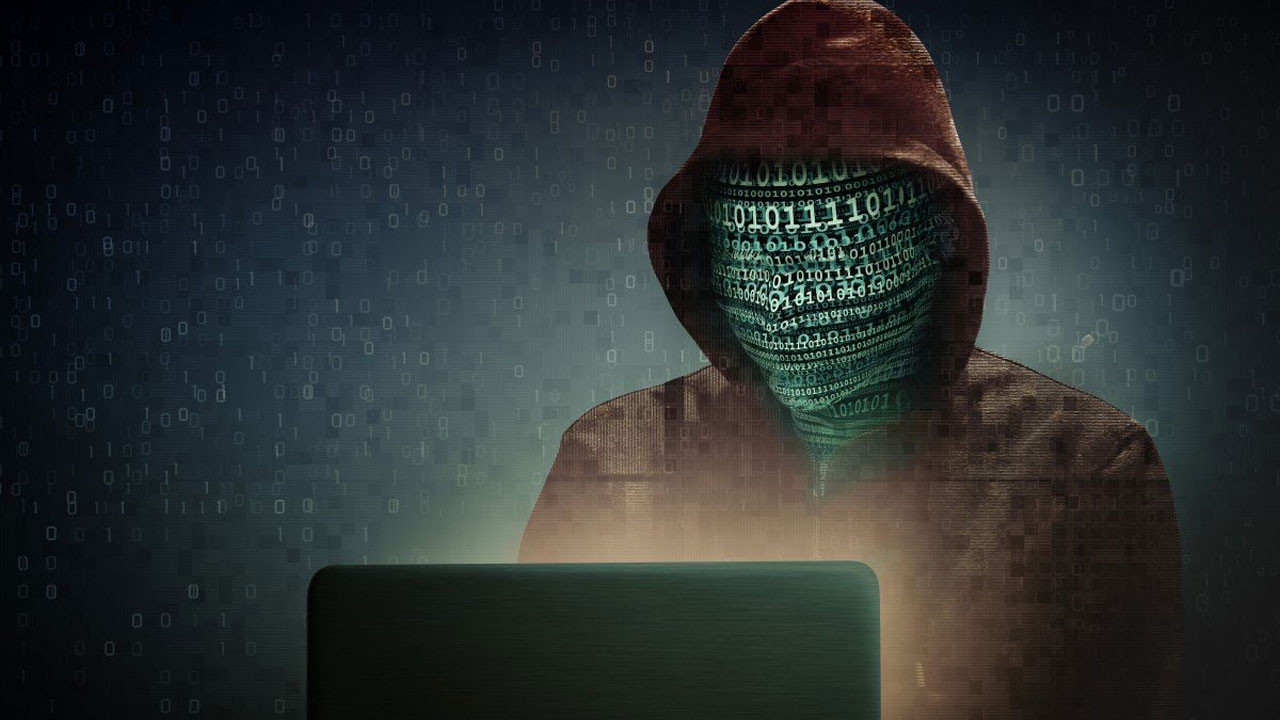 C7K grubundaki siber zorbalardan 4'ü tutuklandı