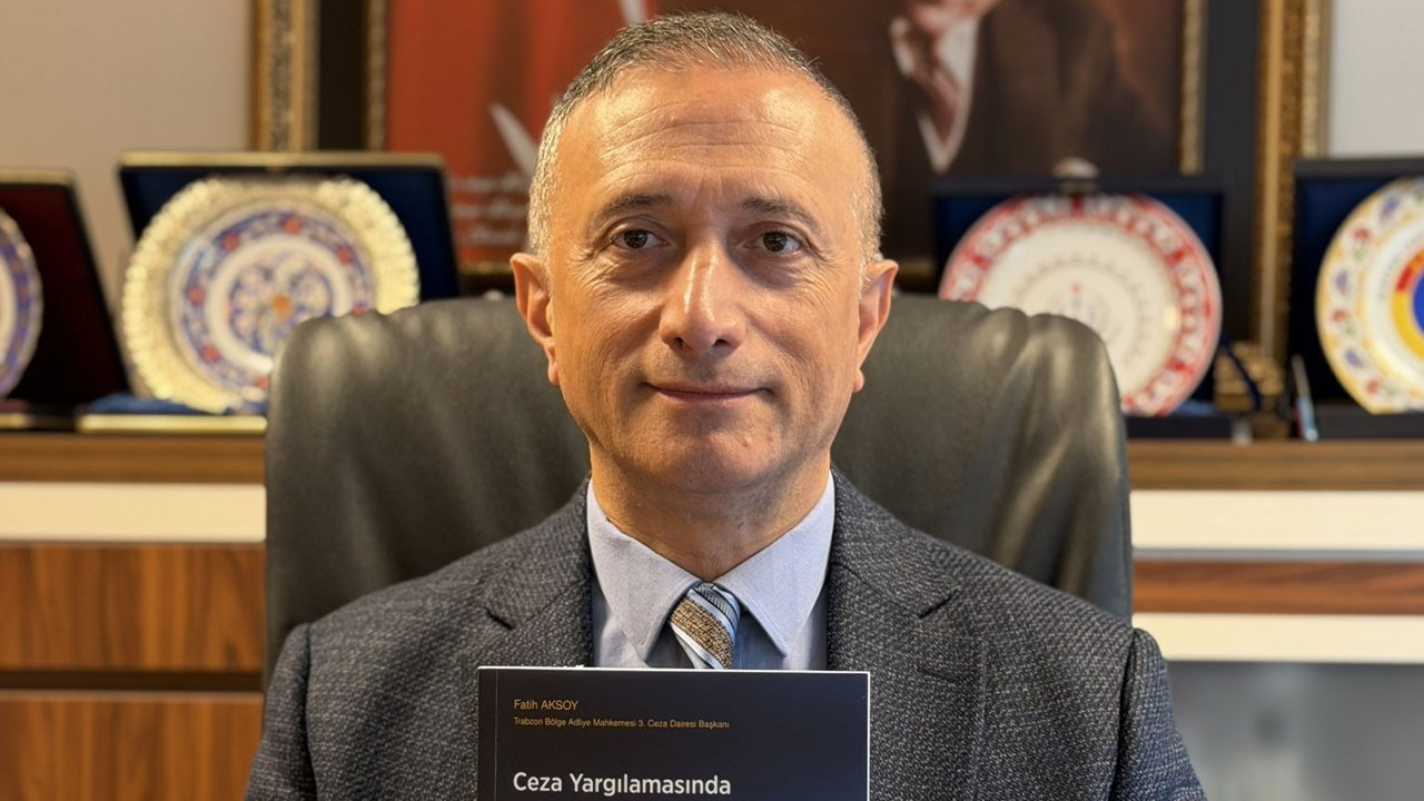 Hakim Aksoy'un büyük heyecanı! 30 yıllık tecrübesini kitaplaştırdı