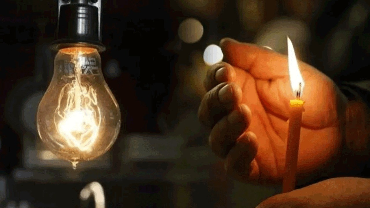19 ARALIK ELEKTRİK KESİNTİLERİ İSTANBUL: Planlı elektrik kesintileri ne zaman bitecek, elektrikler ne zaman gelecek? - Resim: 1