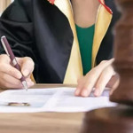 Hukuk mezunları HMGS barajının düşürülmesini istiyor