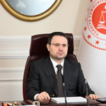 Yargı mensuplarının acı günü… Bakan Gürlek’ten taziye mesajı