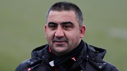 Özat affetmedi! 'Fenerin Ayısı' yorumu mahkemelik!