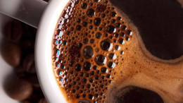 Bir malzeme, kahvenizi ve metabolizmanızı nasıl güçlendirir? Bu basit yöntem kilo kaybınızı hızlandırabilir!