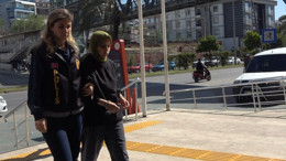 Akıllara durgunluk veren olay! 36 günlük bebeğini pencereden sokağa attı