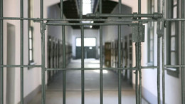 Cezaevinde müvekkilinin üzerinden çıktı! 'Uyuşturucu taşıdı' iddiasında avukata dava açıldı