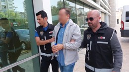 Aracından cephanelik çıktı: Baba-oğul gözaltına alındı