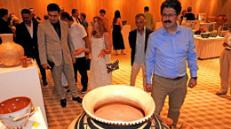 Çeşme Halk Eğitim Merkezi kursiyer sergisi sanat severlerle buluştu!