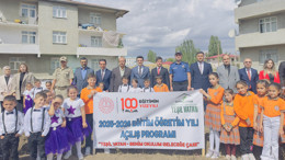 Her çocuğumuz bir fidan ilk ders yeşil vatan! Kaymakam Yılmaz ile Başsavcı Beyazay fidan dikiminde