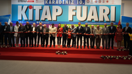 Samsun'da 10. Karadeniz Kitap Fuar açıldı! Açılış kurdelesini Kaymakam Aydın ve Başsavcı Kılıç kesti