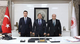 HSK Üyesi Ateş’ten Ankara Adliyesi’ne ziyaret! Başsavcı Karaköse ve Komisyon Başkanı İlhan ile görüştü