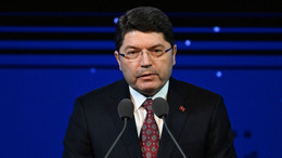 Bakan Tunç'tan siber suçlara karşı işbirliği vurgusu! "Kalıcı çözümler üretilmesine katkı sağlayacak"