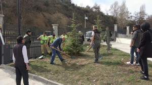 Tosya'da fidanlar toprakla buluşturuldu