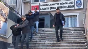 Sahte polis gerçek polislere yakalandı