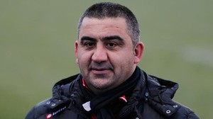 Özat affetmedi! 'Fenerin Ayısı' yorumu mahkemelik!