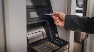 Kredi çekmeyi planlayanlara kritik uyarı: 2 trilyonluk kredi hacmi! En düşük faizli kredi veren bankalar açıklandı!