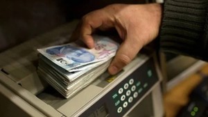 Prim gününüz yetmiyorsa bu haber sizin için! SGK'dan nakit prim iadesi başladı: Hemen başvurun!