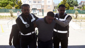 Kan donduran cinayette yeni detay: Katil oğlu çıktı