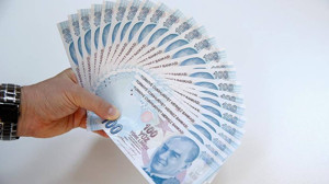 Maaş günü 17, 18, 19, 25, 26 Mayıs olan emekliler dikkat! Sürpriz ödeme geliyor!