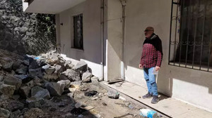 İstinat duvarı davası! Bina sakinleri tedirgin