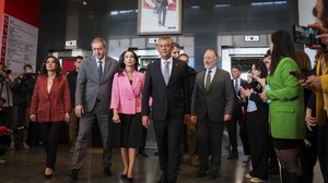 Özel'den HSK seçimleri açıklaması!